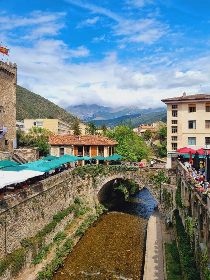Maile Apartamentos Potes Luaran gambar