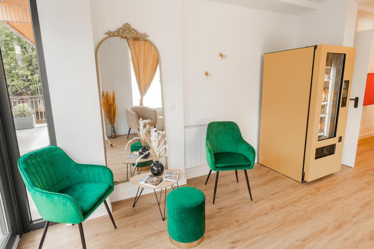 Maile Apartamentos Potes Luaran gambar