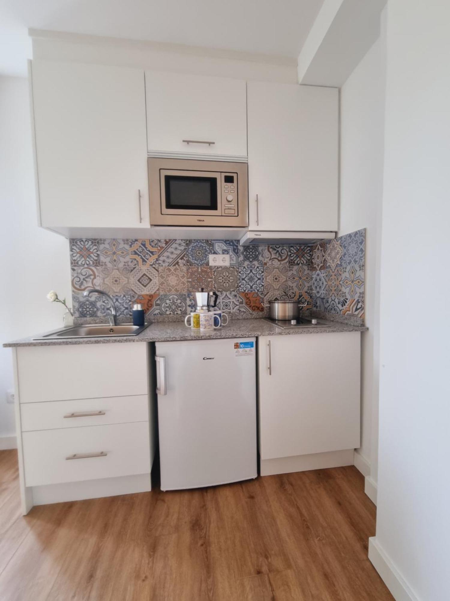 Maile Apartamentos Potes Luaran gambar