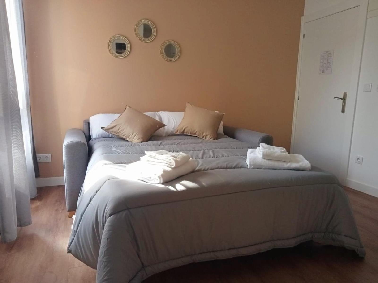 Maile Apartamentos Potes Bilik gambar