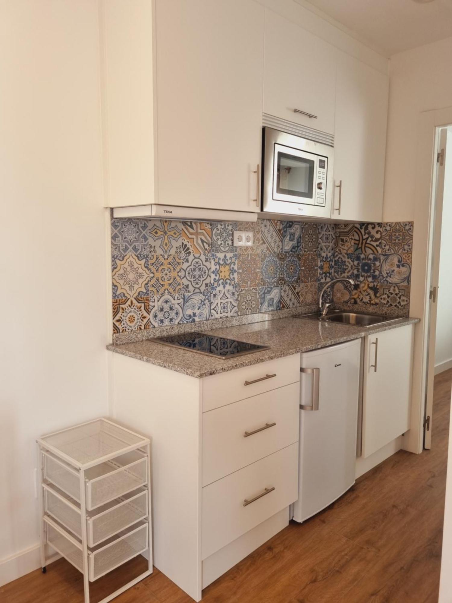Maile Apartamentos Potes Bilik gambar