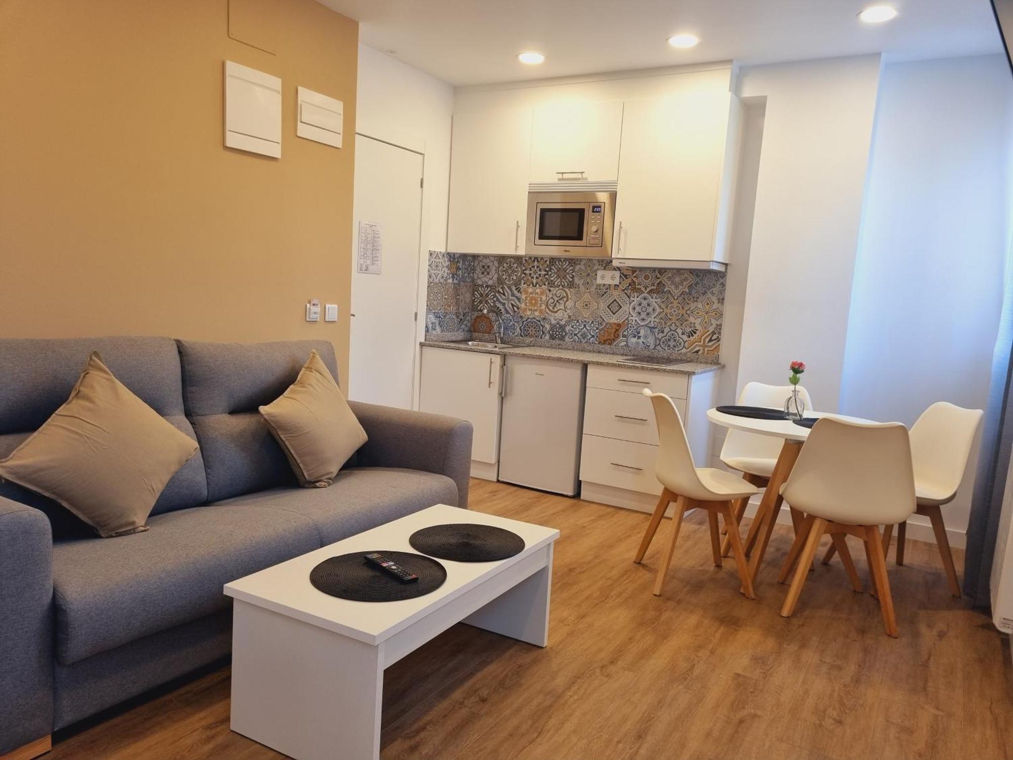Maile Apartamentos Potes Bilik gambar