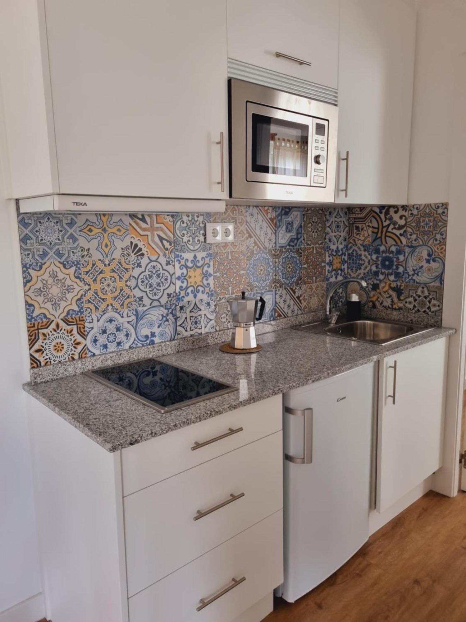 Maile Apartamentos Potes Bilik gambar