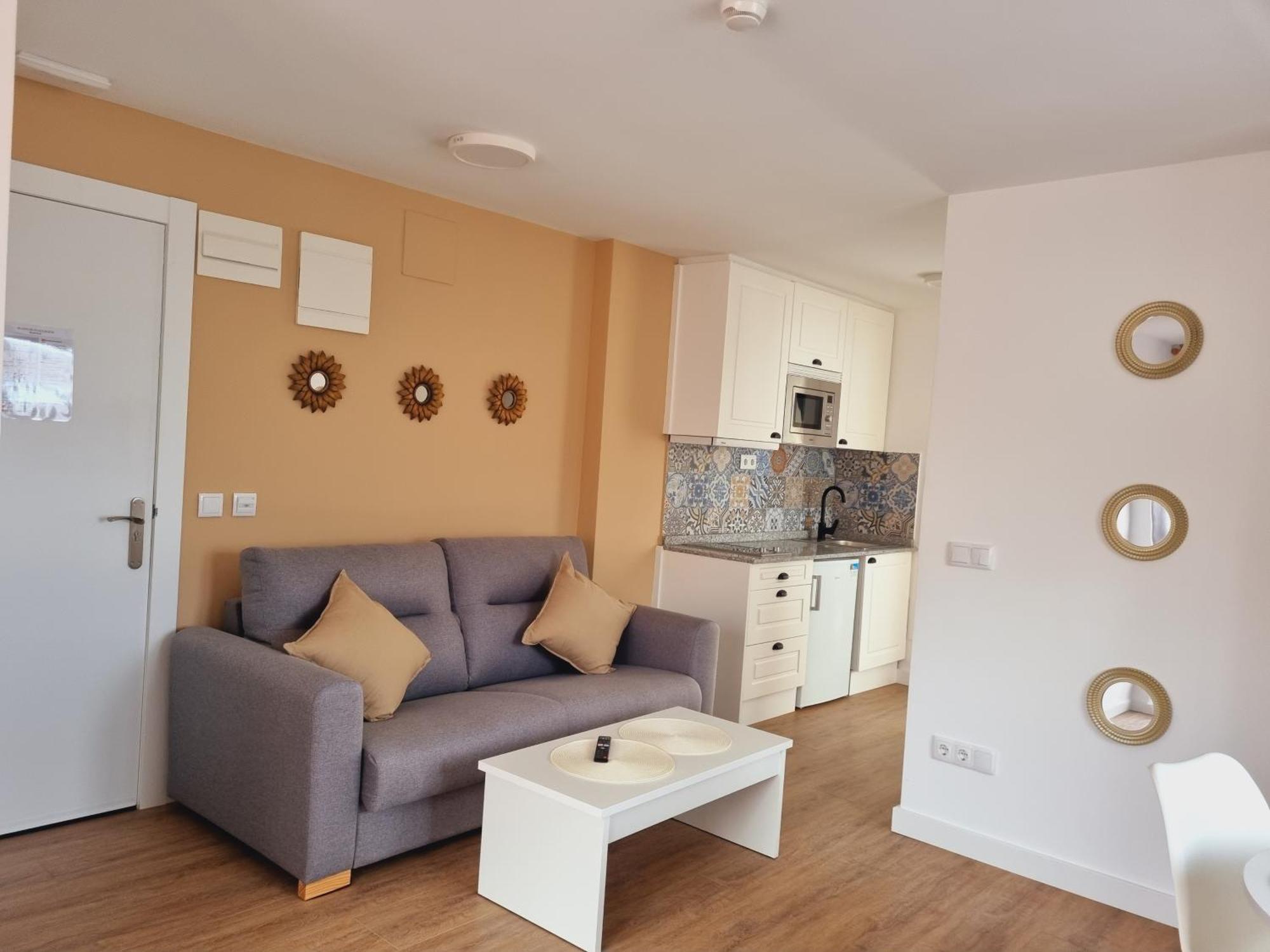 Maile Apartamentos Potes Bilik gambar