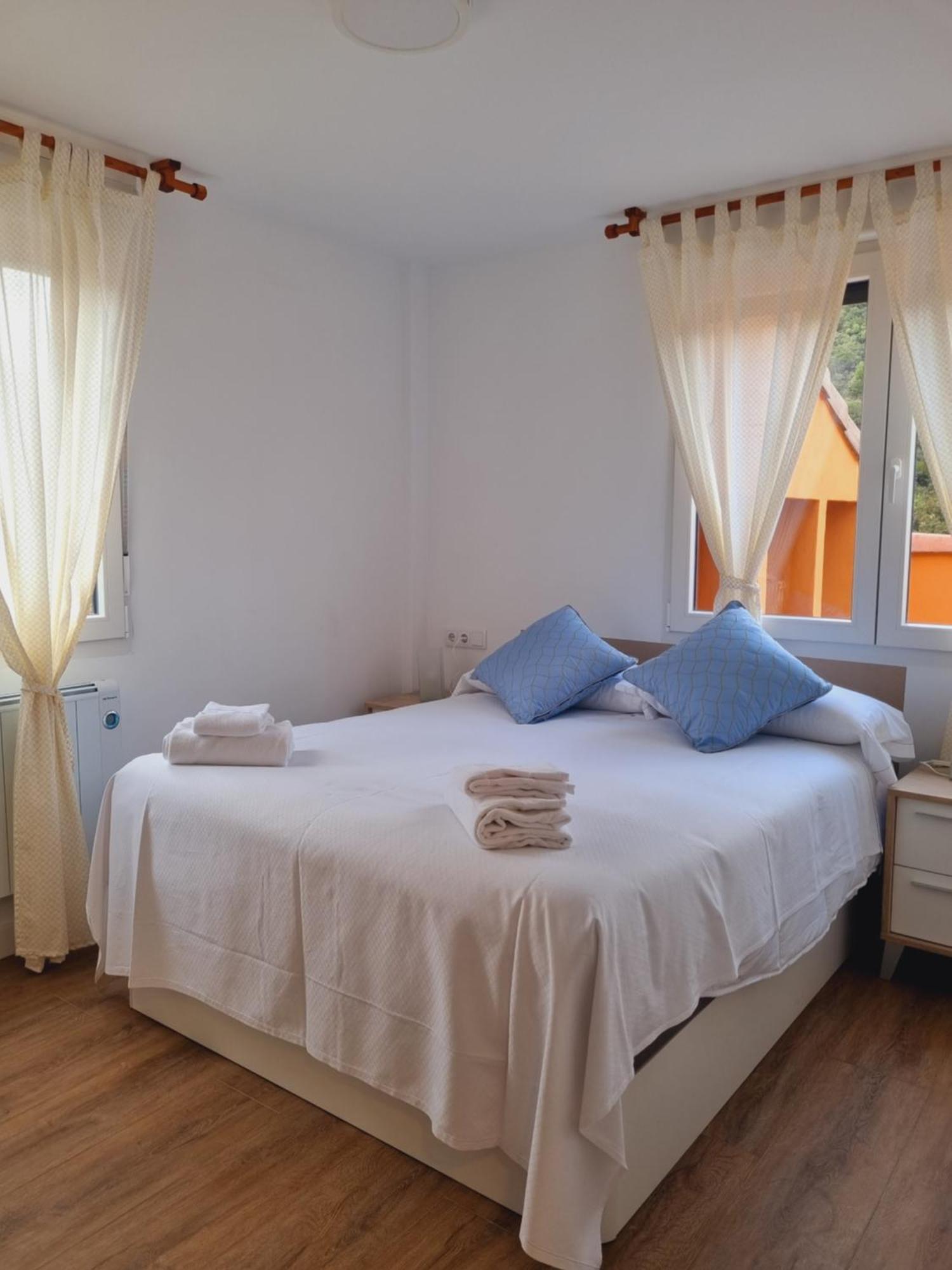 Maile Apartamentos Potes Bilik gambar
